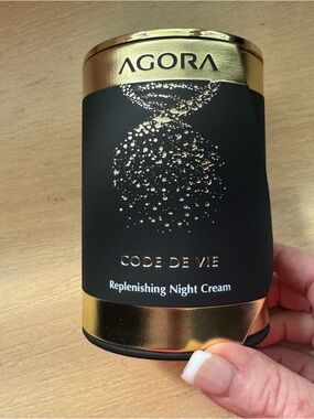 Agora Replenishing Night Cream - Black & Gold